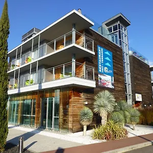 Western Aquakub Hotel Aix-les-Bains